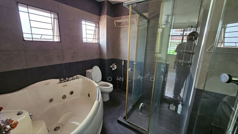 Semi-Detached House for Sale in Shah Alam (Selangor) - Jenson Toh - Bathroom - PropertyGuru.com.my