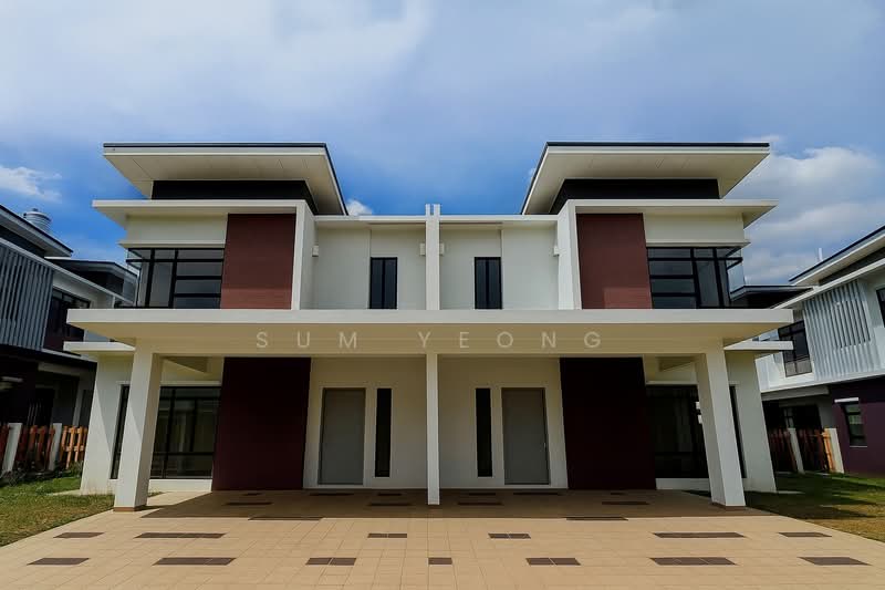 Semi-Detached House for Sale in Setia Ecohill (Semenyih) - Sum Yeong - Exterior - PropertyGuru.com.my