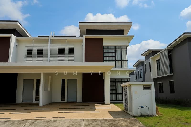 Semi-Detached House for Sale in Setia Ecohill (Semenyih) - Sum Yeong - Exterior - PropertyGuru.com.my