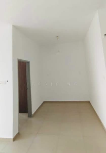 Service Residence for Sale at Seasons Amara Larkin - Jessie Ng - Interior - PropertyGuru.com.my