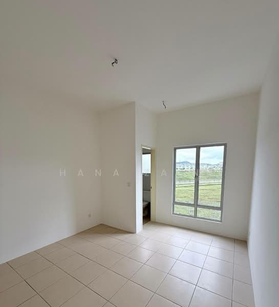 Rumah Teres 2 Tingkat untuk Dijual di Iringan Bayu (Seremban) - Hana Zaini - Interior - PropertyGuru.com.my