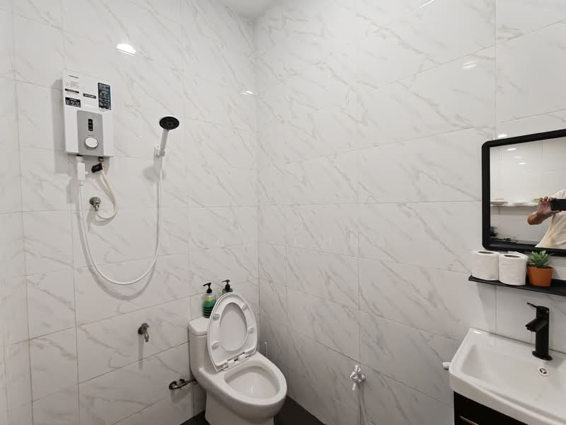 2-storey Terraced House for Rent in Taman JP Perdana (Johor Bahru) - Adam Chua - Bathroom - PropertyGuru.com.my
