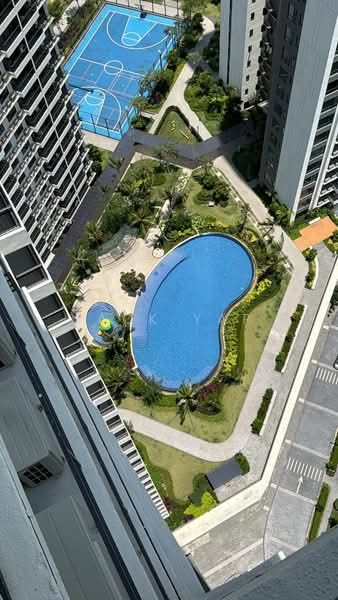 Servis Apartment untuk Disewa di Baron Residence @ Lake City - Jack Yap - Pool - PropertyGuru.com.my