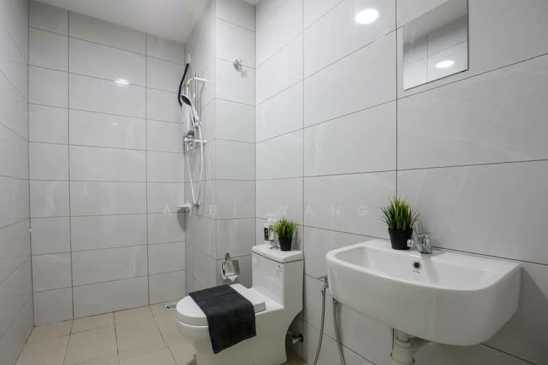 Service Residence for Rent at Amber Cove - Aibi Wang - Bathroom - PropertyGuru.com.my