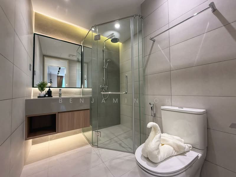 Apartment for Sale at R&F Princess Cove Phase 3-New Casa Suites - Benjamin Oh - Bathroom - PropertyGuru.com.my