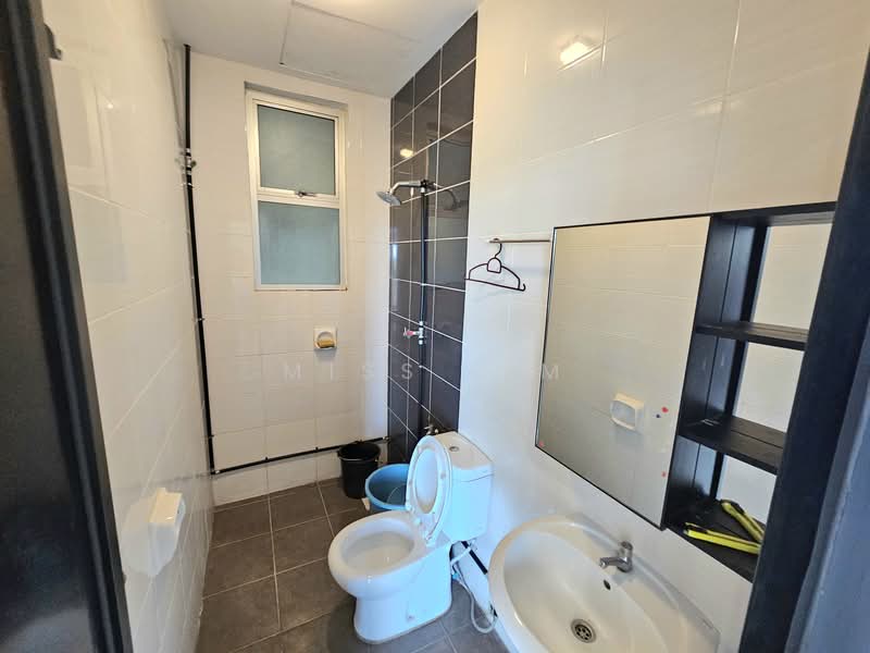 Service Residence for Rent at Bsp Skypark - MISS LIM - Bathroom - PropertyGuru.com.my