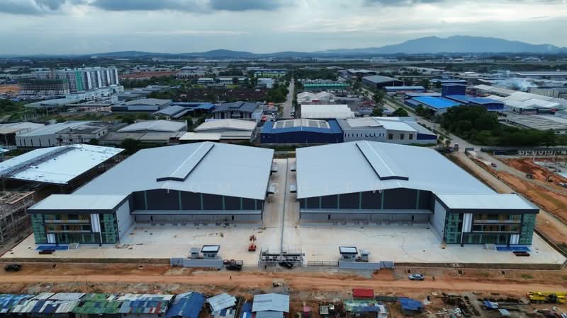Detached Factory for Sale in Senai (Kulai) - Tom Chiew - Exterior - PropertyGuru.com.my