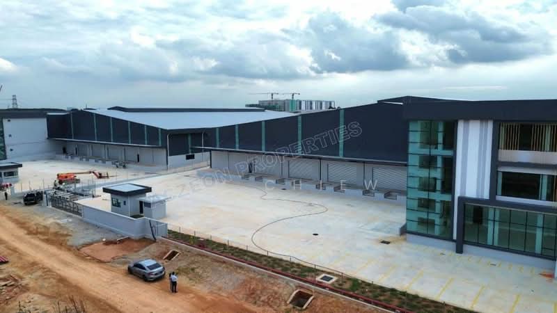 Detached Factory for Sale in Senai (Kulai) - Tom Chiew - Exterior - PropertyGuru.com.my