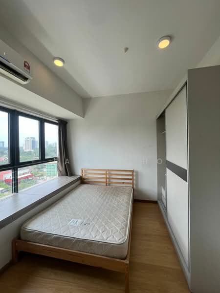 Kondominium untuk Dijual di Bay Point @ Country Garden Danga Bay - Janice Ho - Bedroom - PropertyGuru.com.my