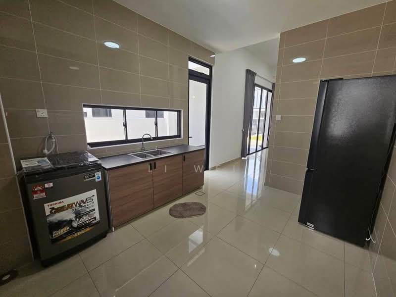 Rumah Teres 2 Tingkat untuk Disewa di Taman Ekoflora (Johor Bahru) - Li Wei - Kitchen - PropertyGuru.com.my