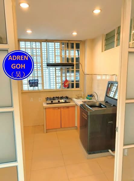 Condominium for Rent at Gurney Beach Resort - Adren Goh - Kitchen - PropertyGuru.com.my