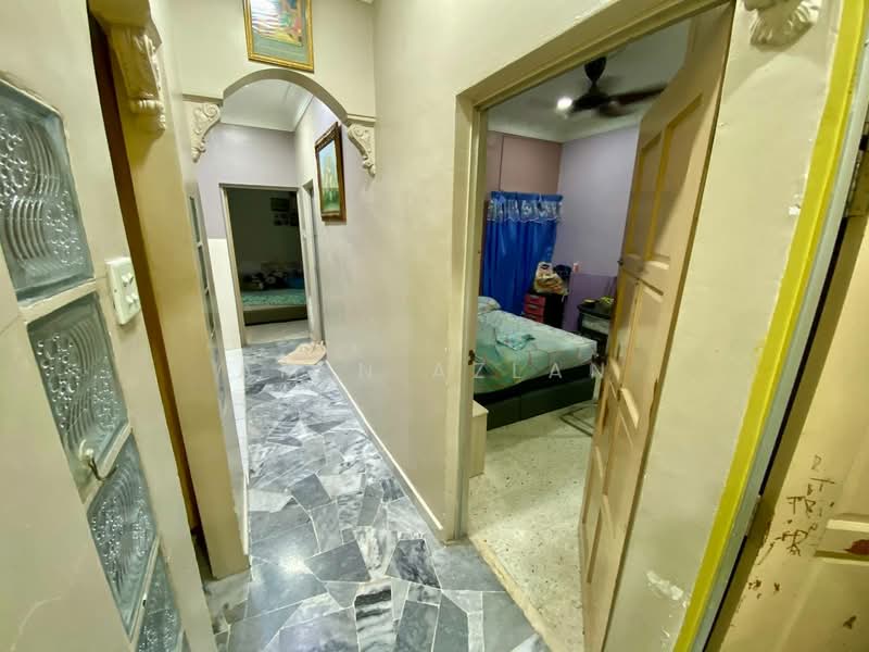 Terraced House for Sale in Taman Desa Cheras (Cheras) - Amin Azlan - Corridor - PropertyGuru.com.my