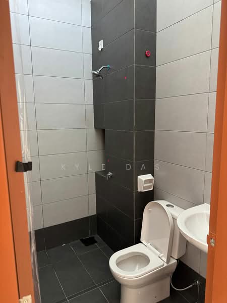 2-storey Terraced House for Rent in Setia Eco Gardens (Gelang Patah) - Kyle Das - Bathroom - PropertyGuru.com.my