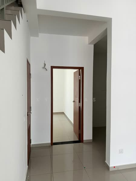 2-storey Terraced House for Rent in Setia Eco Gardens (Gelang Patah) - Kyle Das - Entrance - PropertyGuru.com.my
