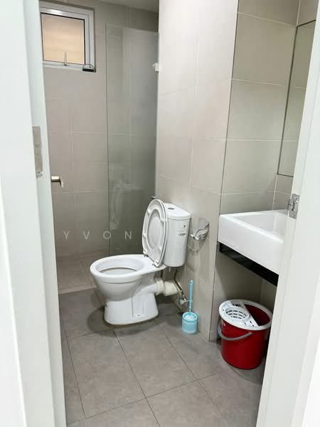 Kondominium untuk Disewa di Tropicana Bay Residences - Yvonne Loh - Bathroom - PropertyGuru.com.my
