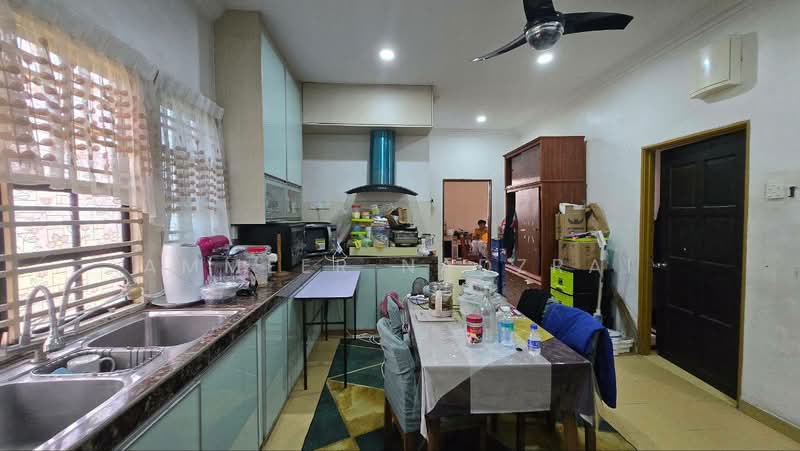 Rumah Teres 2 Tingkat untuk Dijual di Bandar Baru Bangi (Selangor) - Ammeer Nadzrai - Kitchen - PropertyGuru.com.my
