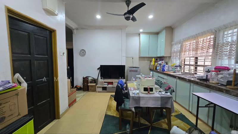Rumah Teres 2 Tingkat untuk Dijual di Bandar Baru Bangi (Selangor) - Ammeer Nadzrai - Kitchen - PropertyGuru.com.my