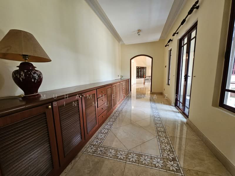Bungalow for Sale in Country Heights (Kajang) - Muhammed Nazri bin Mustapha - Corridor - PropertyGuru.com.my