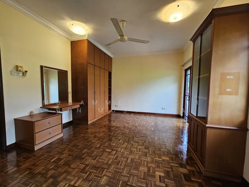Bungalow for Sale in Country Heights (Kajang) - Muhammed Nazri bin Mustapha - Bedroom - PropertyGuru.com.my