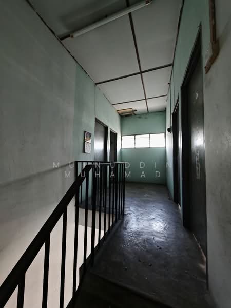 2-storey Terraced House for Sale in Hutan Melintang (Perak) - Muinuddin Muhamad - Corridor - PropertyGuru.com.my