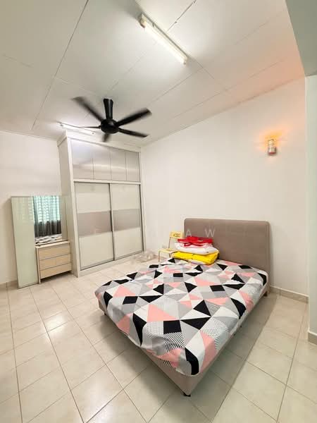 2-storey Terraced House for Sale in Taman Seri Austin (Tebrau) - Finn Aw - Bedroom - PropertyGuru.com.my