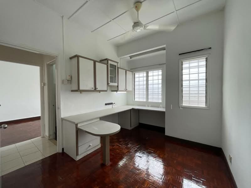 2-storey Terraced House for Sale in Usj 9 (Subang Jaya) - Fatin Ismail - Study - PropertyGuru.com.my