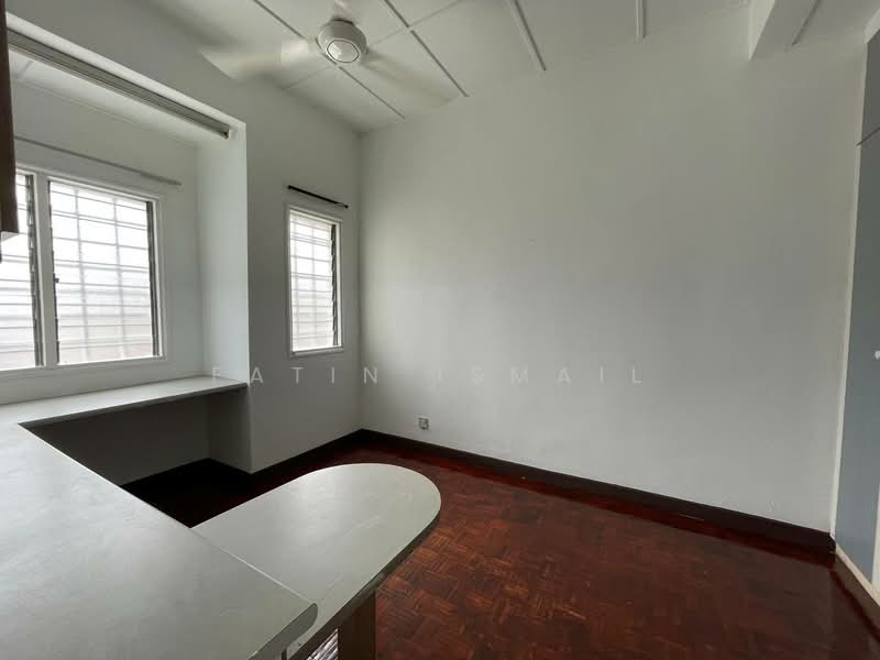 2-storey Terraced House for Sale in Usj 9 (Subang Jaya) - Fatin Ismail - Interior - PropertyGuru.com.my