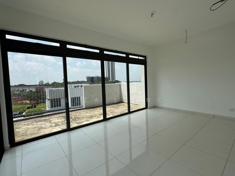 Semi-Detached House for Sale in Iskandar Puteri (Nusajaya) (Johor) - Liza Leong - Balcony - PropertyGuru.com.my