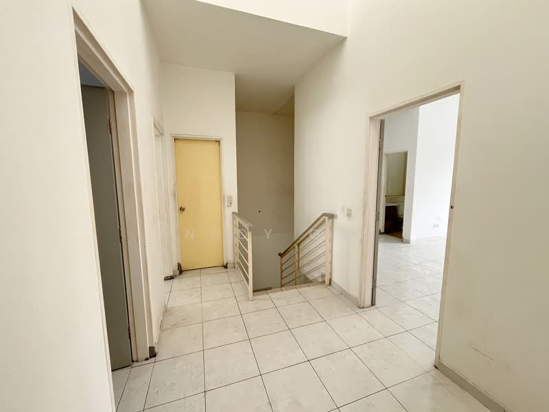 Rumah Teres 2-Tingkat untuk Dijual di Shah Alam (Selangor) - Anddy Gan - Entrance - PropertyGuru.com.my