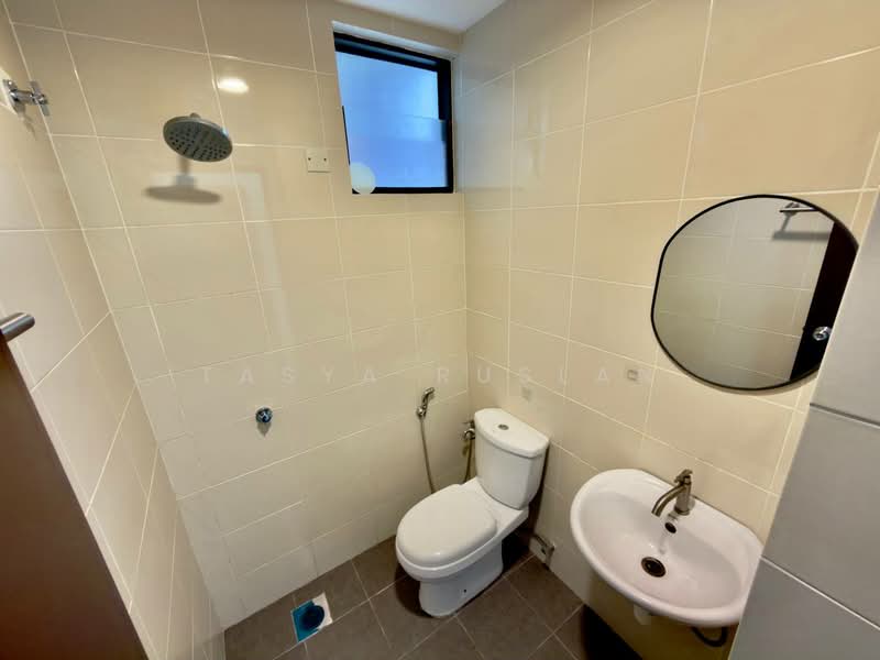 Condominium for Sale at Residensi Zamrud - Tasya Ruslan - Bathroom - PropertyGuru.com.my