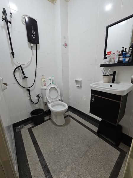 Cluster House for Sale in Puncak Alam (Selangor) - Winny Su - Bathroom - PropertyGuru.com.my