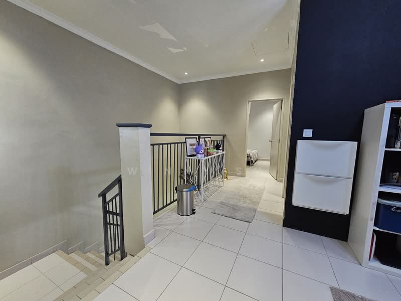 Cluster House for Sale in Puncak Alam (Selangor) - Winny Su - Corridor - PropertyGuru.com.my
