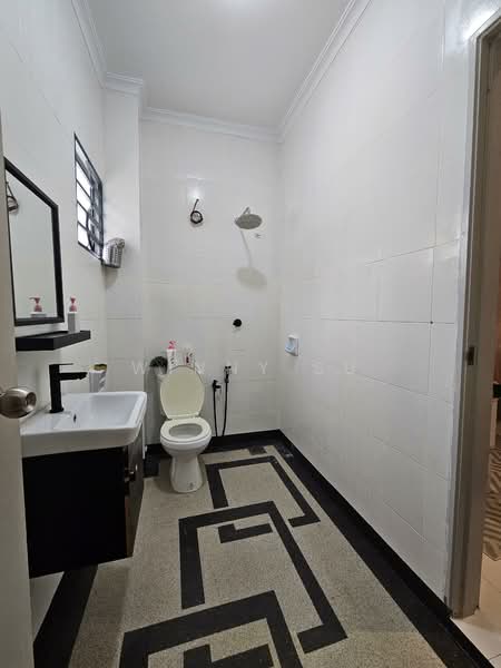 Cluster House for Sale in Puncak Alam (Selangor) - Winny Su - Bathroom - PropertyGuru.com.my