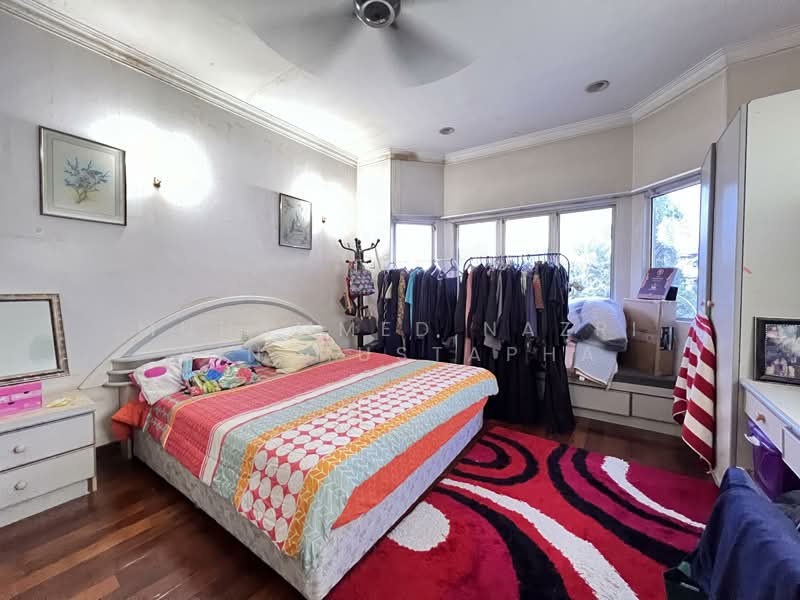 Bungalow for Sale in Country Heights (Kajang) - Muhammed Nazri bin Mustapha - Bedroom - PropertyGuru.com.my