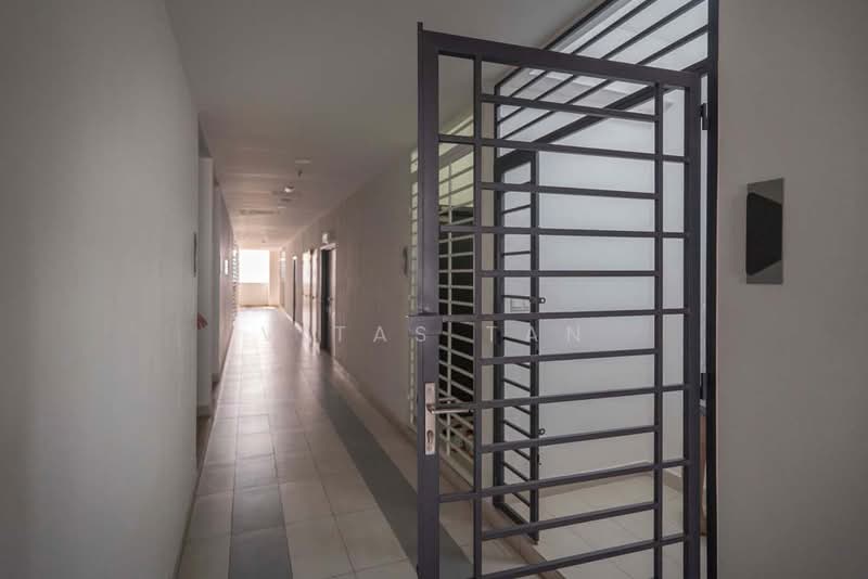 Service Residence for Rent at EDUSENTRAL - Vitas Tan - Corridor - PropertyGuru.com.my