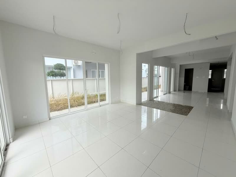 Semi-Detached House for Sale in Bandar Seri Alam (Masai) - Shanice Tan - PropertyGuru.com.my