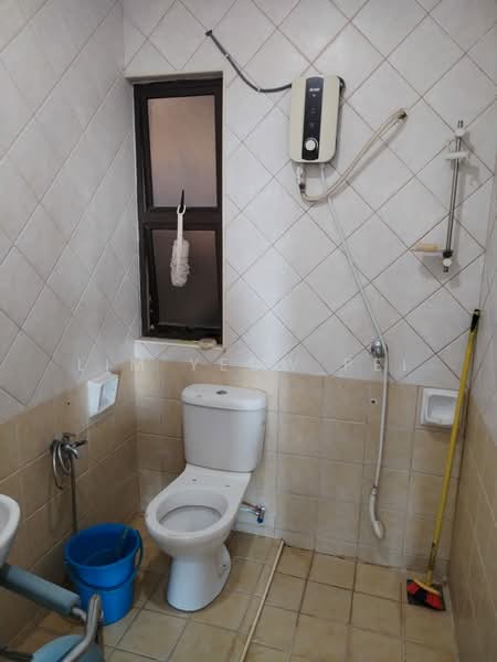 Condominium for Sale at Armanee - Lim Yeow Pei - Bathroom - PropertyGuru.com.my