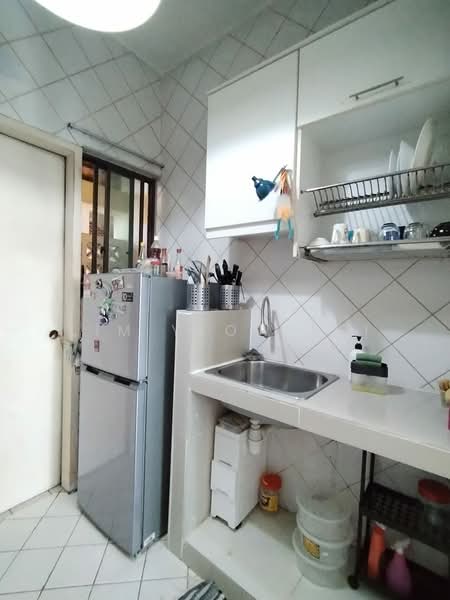 Condominium for Sale at Armanee - Lim Yeow Pei - Kitchen - PropertyGuru.com.my