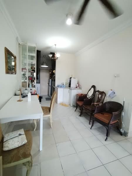 Condominium for Sale at Armanee - Lim Yeow Pei - Living Room - PropertyGuru.com.my