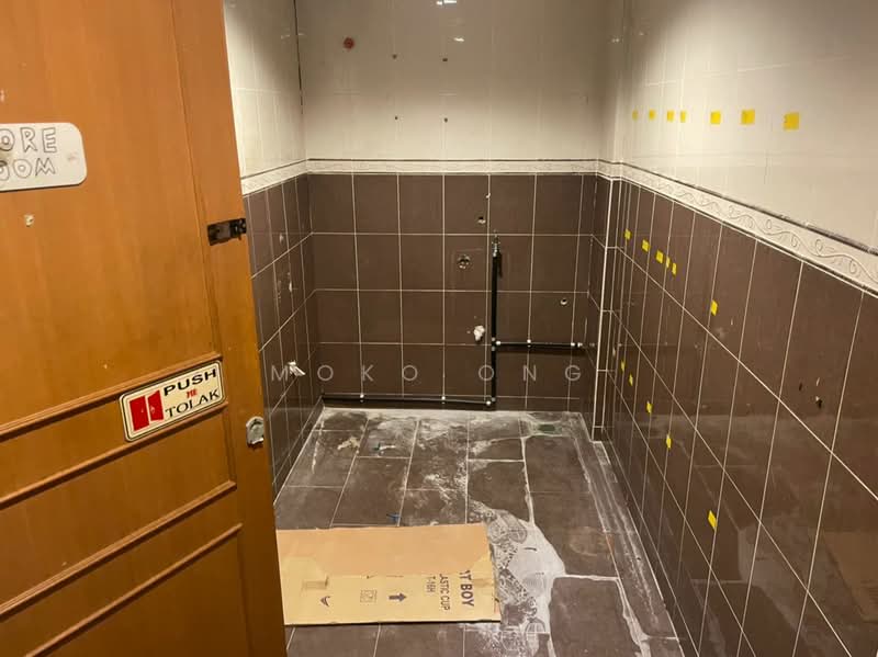 Shop for Rent in Jelutong (Penang) - Moko Ong - Interior - PropertyGuru.com.my