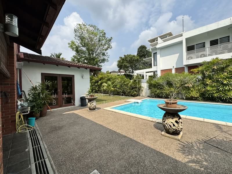 Bungalow for Sale in Country Heights (Kajang) - Muhammed Nazri bin Mustapha - Exterior - PropertyGuru.com.my