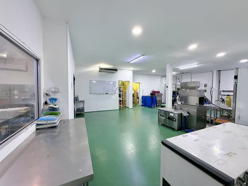 Kilang untuk Disewa di Taman Perindustrian Bukit Serdang (Seri Kembangan) - Karmen Chan - Interior - PropertyGuru.com.my