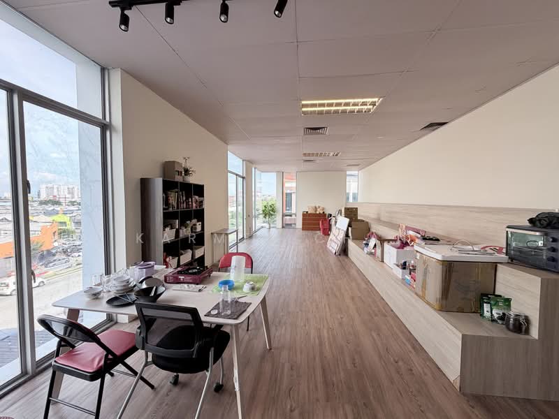 Kilang untuk Disewa di Taman Perindustrian Bukit Serdang (Seri Kembangan) - Karmen Chan - Interior - PropertyGuru.com.my