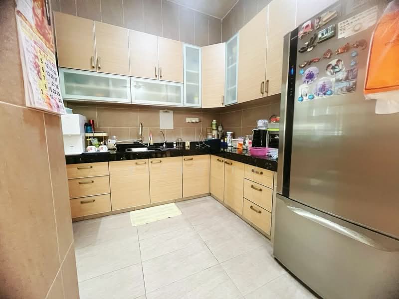 Terraced House for Sale in Taman Seri Bukit Segambut (Batu) - Kiing TW - Kitchen - PropertyGuru.com.my
