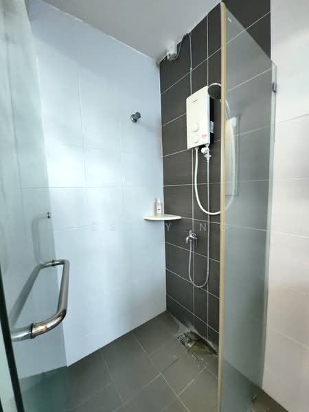 Semi-Detached House for Sale in Ipoh (Perak) - Jessey Ng - Bathroom - PropertyGuru.com.my