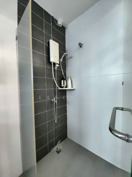 Semi-Detached House for Sale in Ipoh (Perak) - Jessey Ng - Bathroom - PropertyGuru.com.my