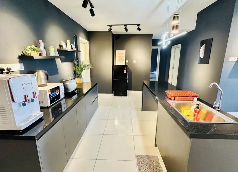 Servis Apartment untuk Disewa di Southkey Mosaic - Janelle Aw Yong - Kitchen - PropertyGuru.com.my