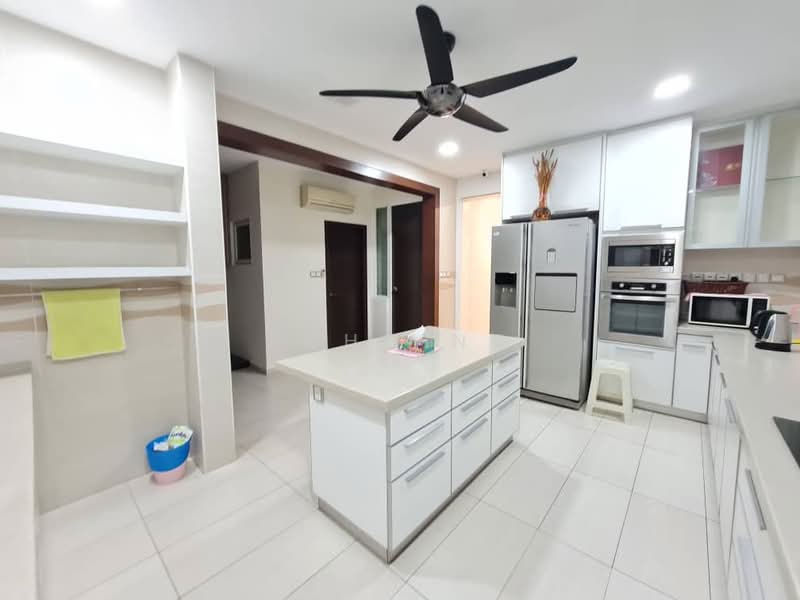 Rumah Berkembar untuk Disewa di Desa Parkcity (Kuala Lumpur) - Echo Ng - Kitchen - PropertyGuru.com.my