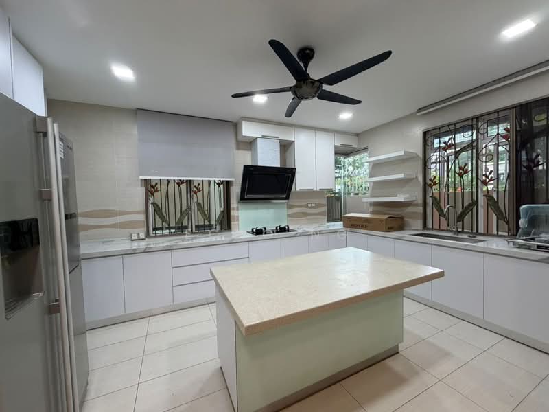 Rumah Berkembar untuk Disewa di Desa Parkcity (Kuala Lumpur) - Echo Ng - Kitchen - PropertyGuru.com.my