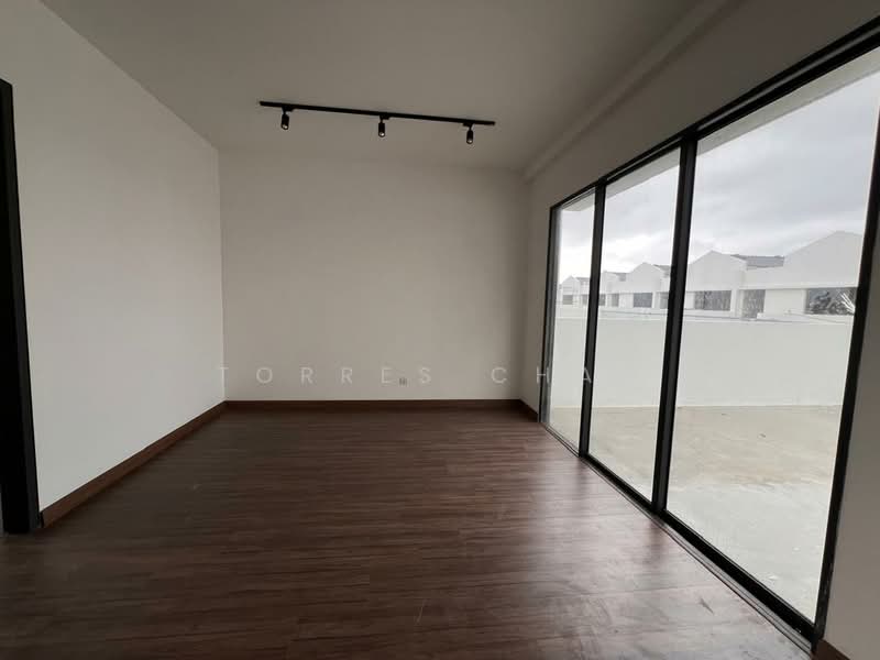 2.5-storey Terraced House for Sale in Taman Puchong Intan (Puchong) - Torres Chan - Interior - PropertyGuru.com.my